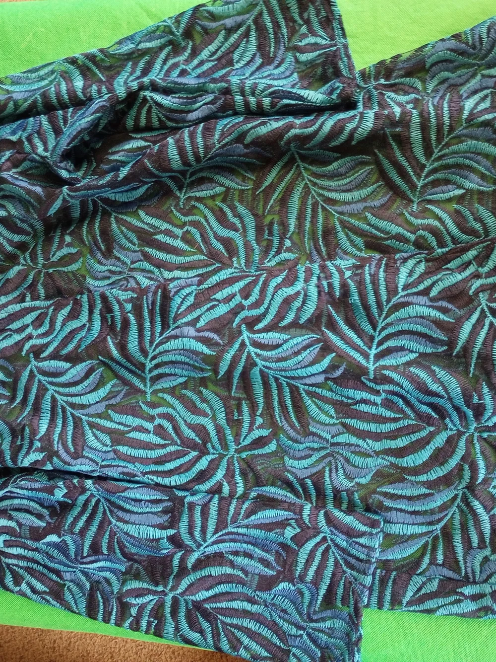 Chico's Teal and Black Leaf-Print Sheer Knit Cardigan - Picture 5 of 5